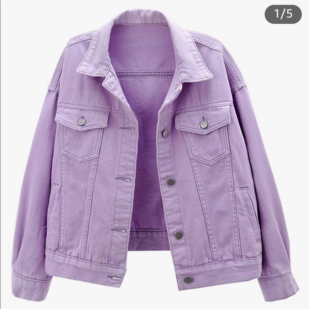 Lightweight denim jacket